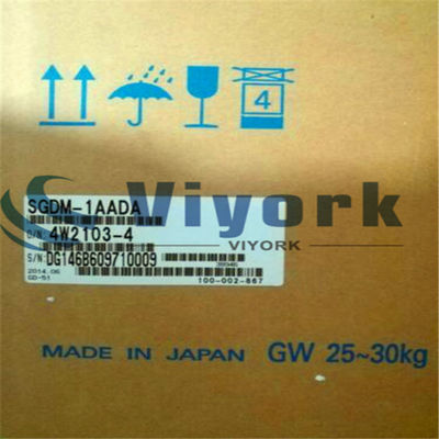 SGDM-1AADA Industrial Servo Drive Yaskawa 50 / 60HZ 200 - 230VAC INPUT 60AMP