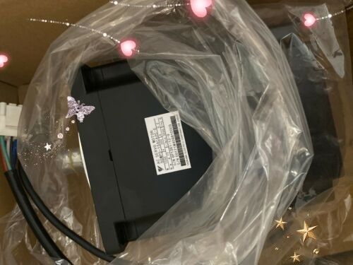 Yaskawa SGMPS-15ACA21-E AC SERVO MOTOR 1.5KW 3000RPM 200V 9.2A NEW