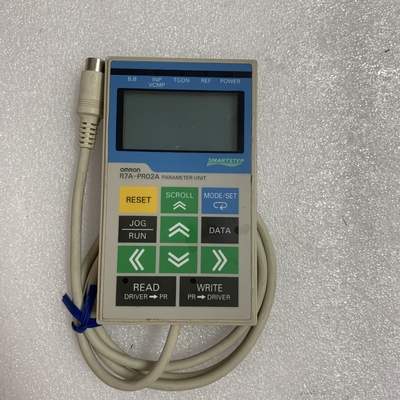 OMRON R7A-PR02A स्मार्ट स्टेप सीरीज सर्वो पैरामीटर यूनिट 1M केबल न्यू